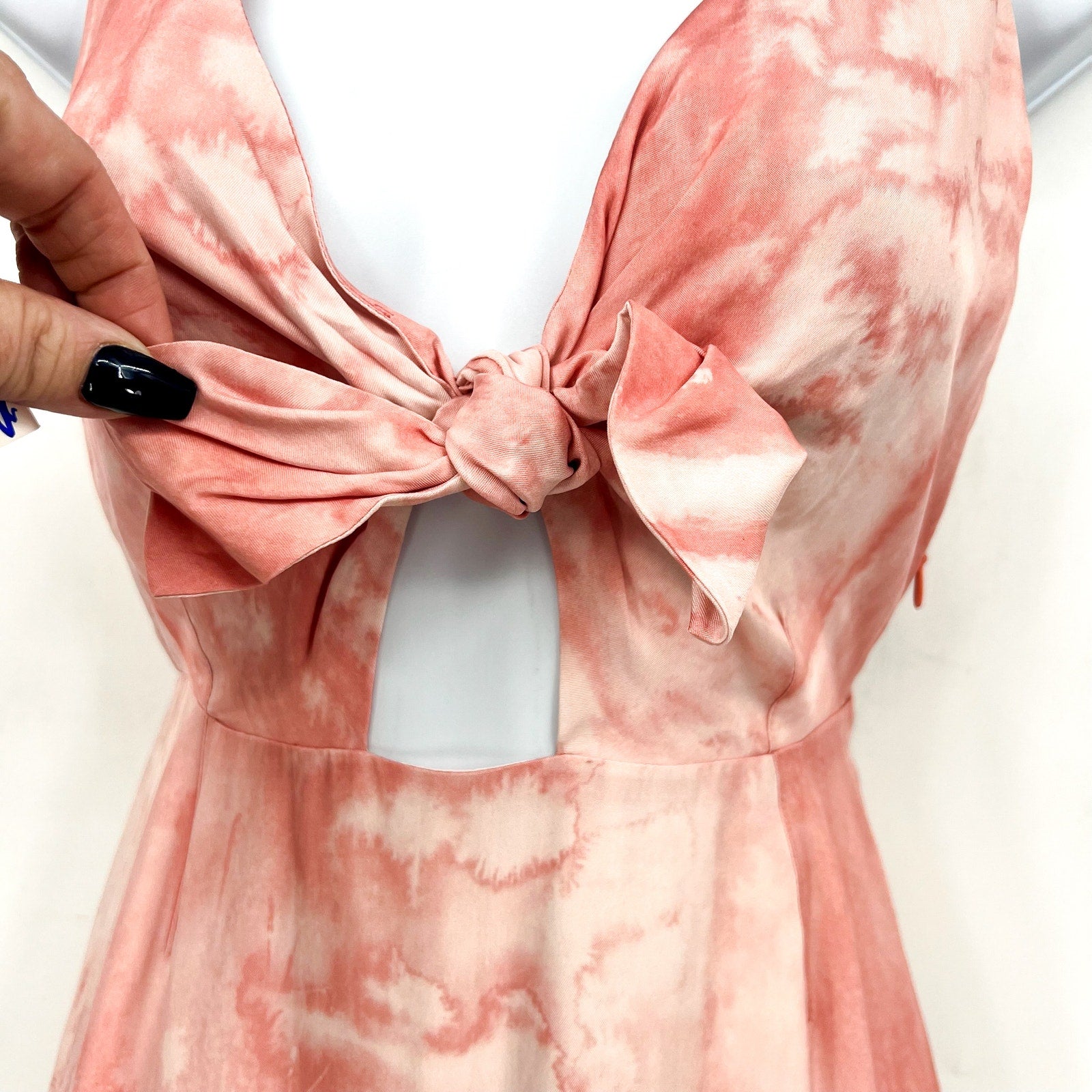 Travis Mathew Women's City To Shore Maxi Dress Small Shell Pink Tie Front NWT