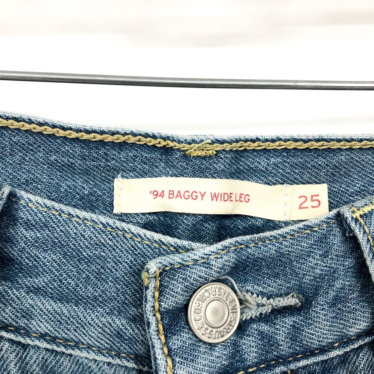 LEVI'S Women's 94 Baggy Wide Leg Jeans 25x31 US 0 Blue What Else A74620001 NWOT