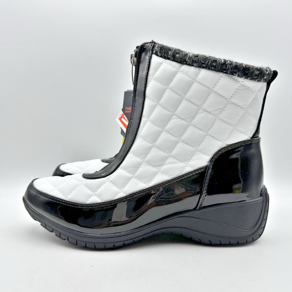 Khombu Womens Megan Snow Boots Size 8 Wide White Black Waterproof NIB