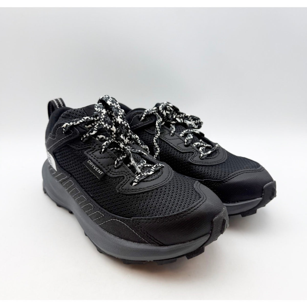 THE NORTH FACE Kids Fastpack Hiker Shoes Youth 2 EU 33.5 Black Waterproof NWOB