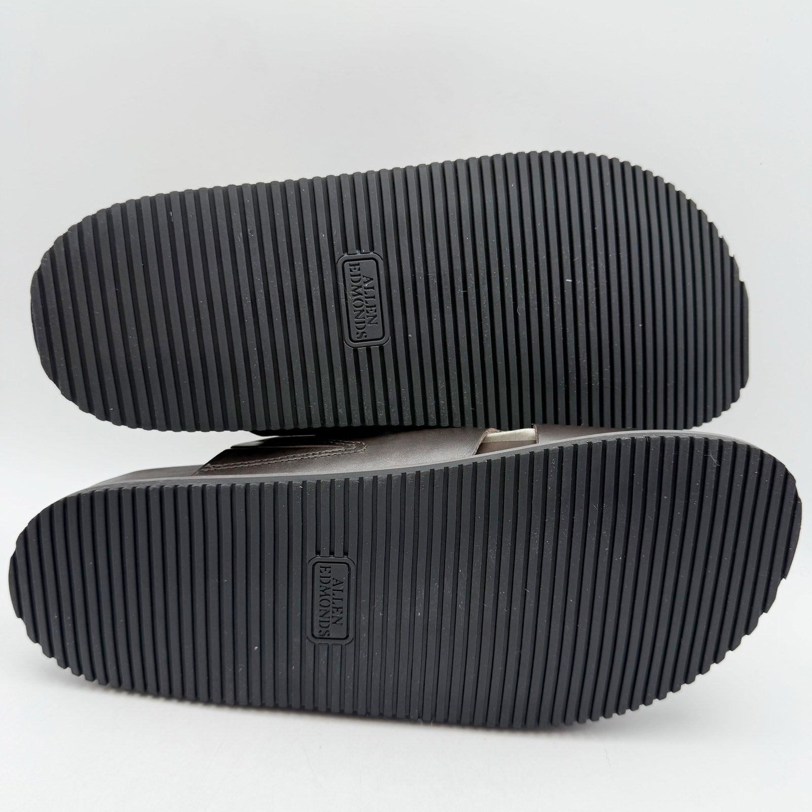 Allen Edmonds Mens Davis Sandals US 9 EU 43 Dark Brown Leather Fisherman NIB