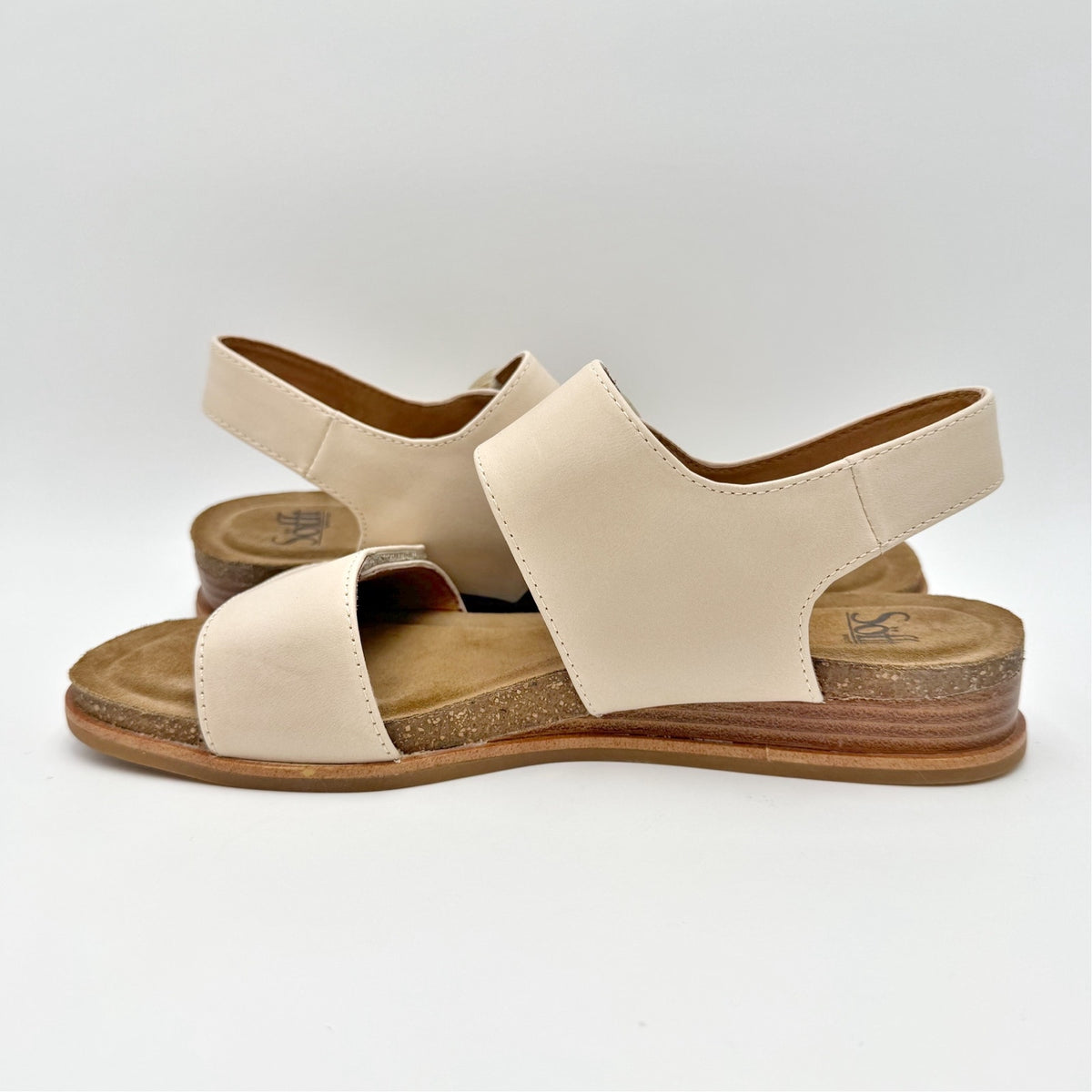 SOFFT Womens Peggie Sandals Size 9 M EU 40 Beige Leather NWOB