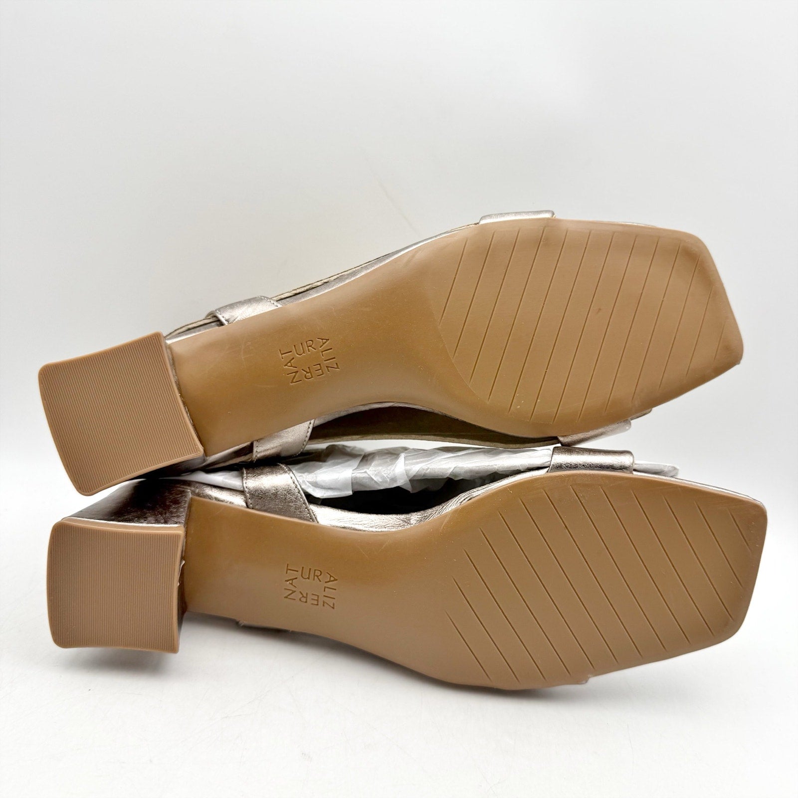 Naturalizer Womens Hana Heeled Sandals US 9.5 Pewter Metallic Taupe Leather NWOB