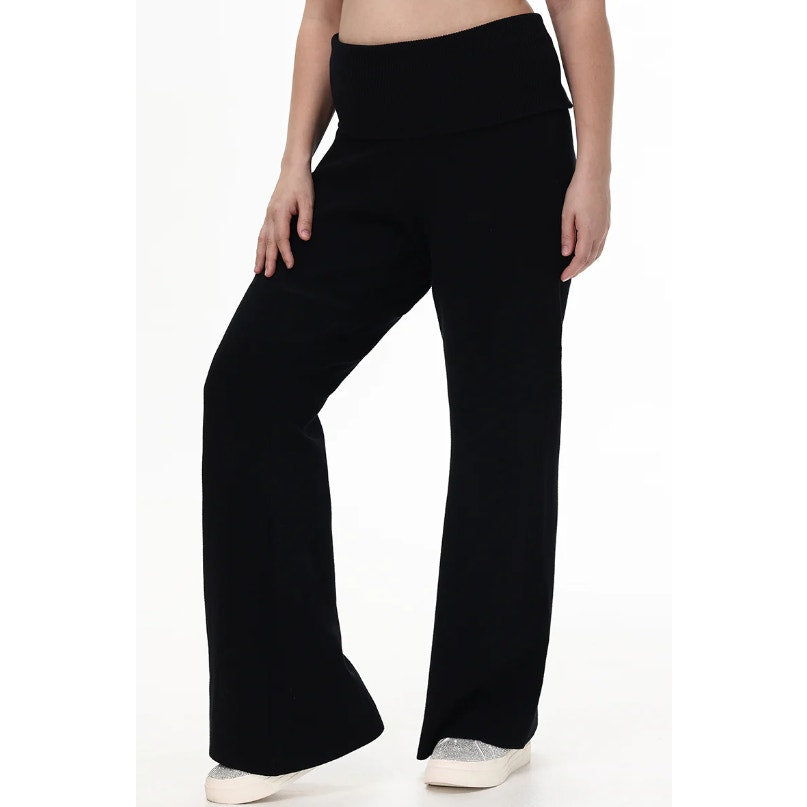 JUICY COUTURE Women's Low Rise Knit Flare Sweater PantLarge Black NWT