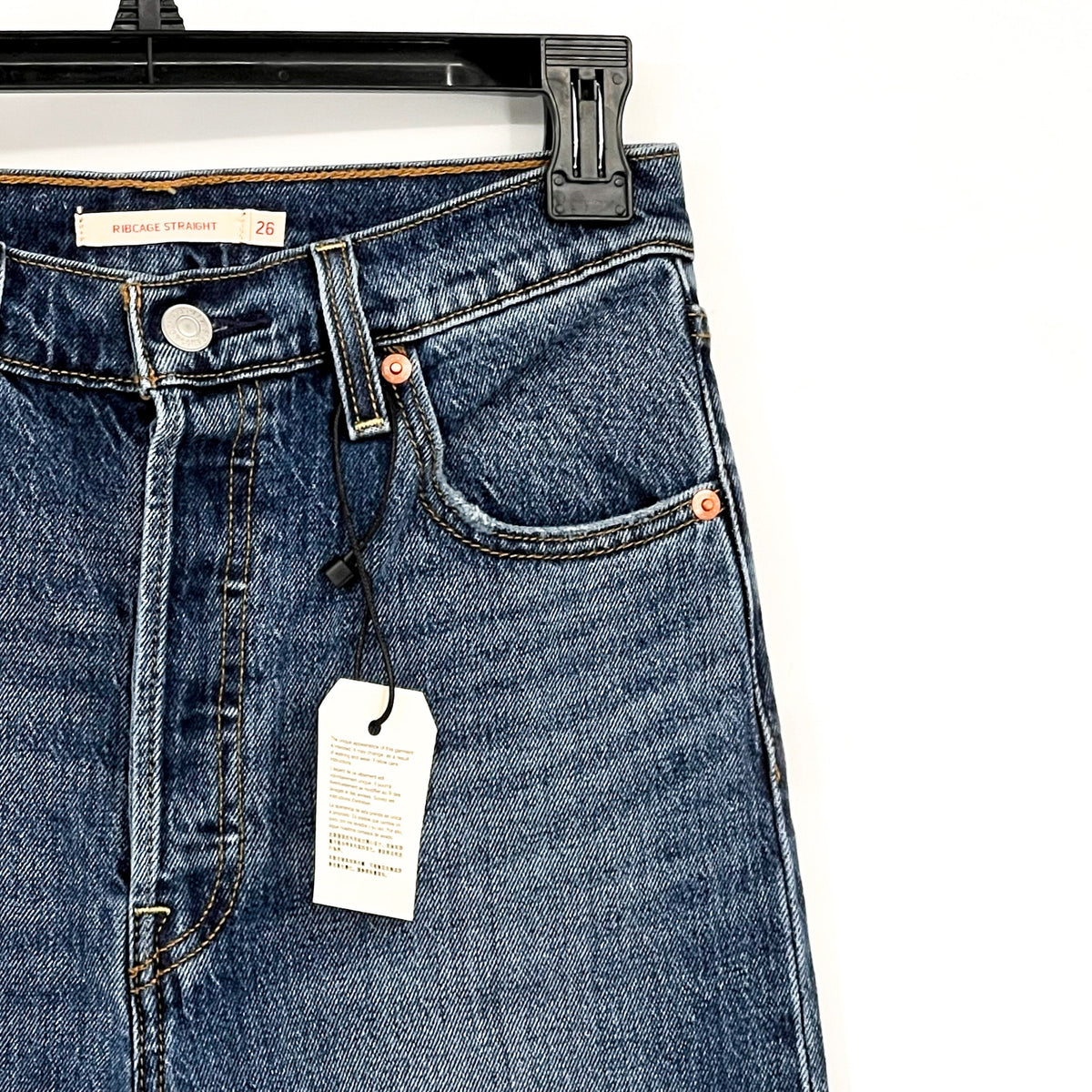 Levi's Womens Ribcage Straight Jeans 26x32 SIZE 2 Valley View 790780007 NWOT