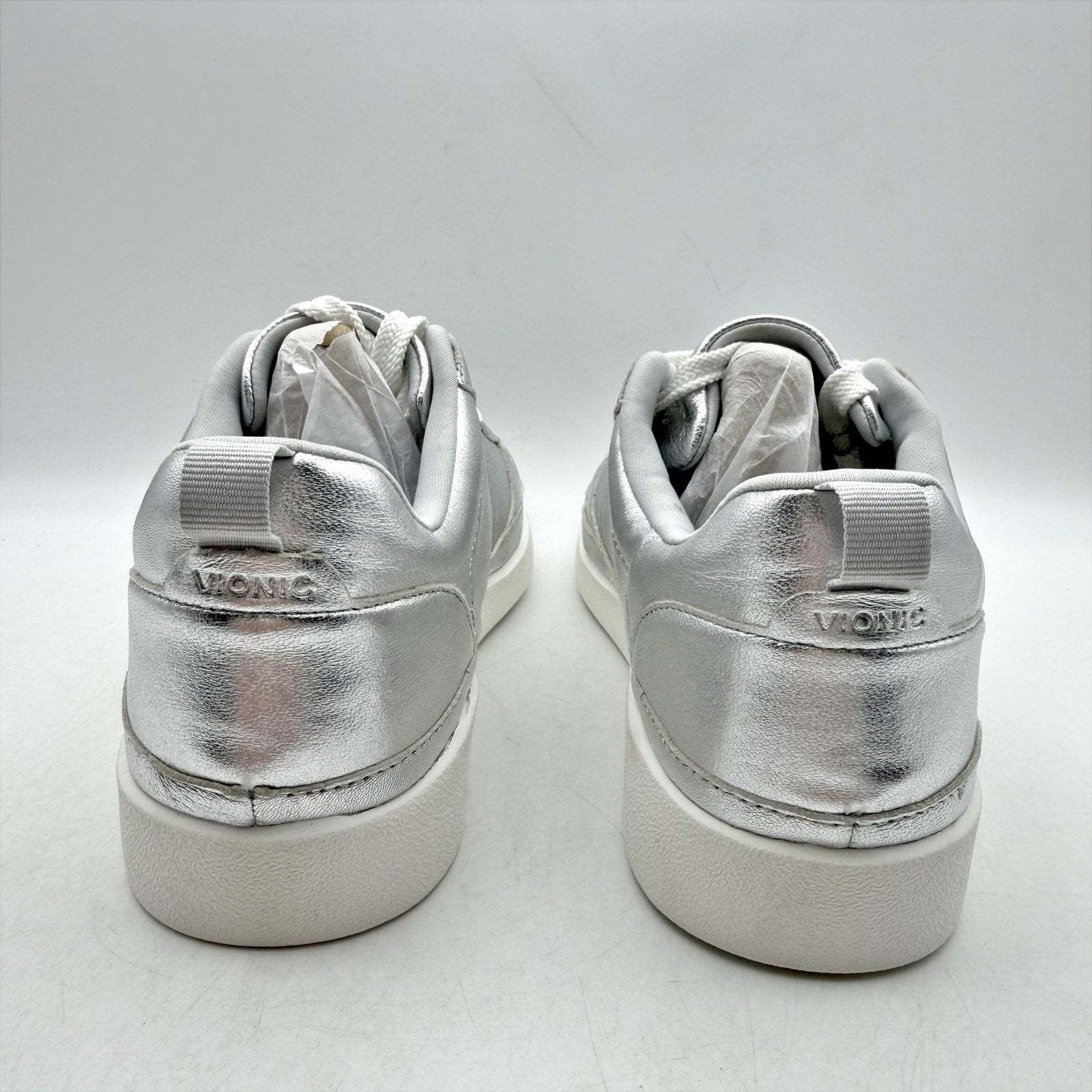 Vionic Womens Elise Casual Sneakers US 8.5 EU 39 Silver Leather NIB