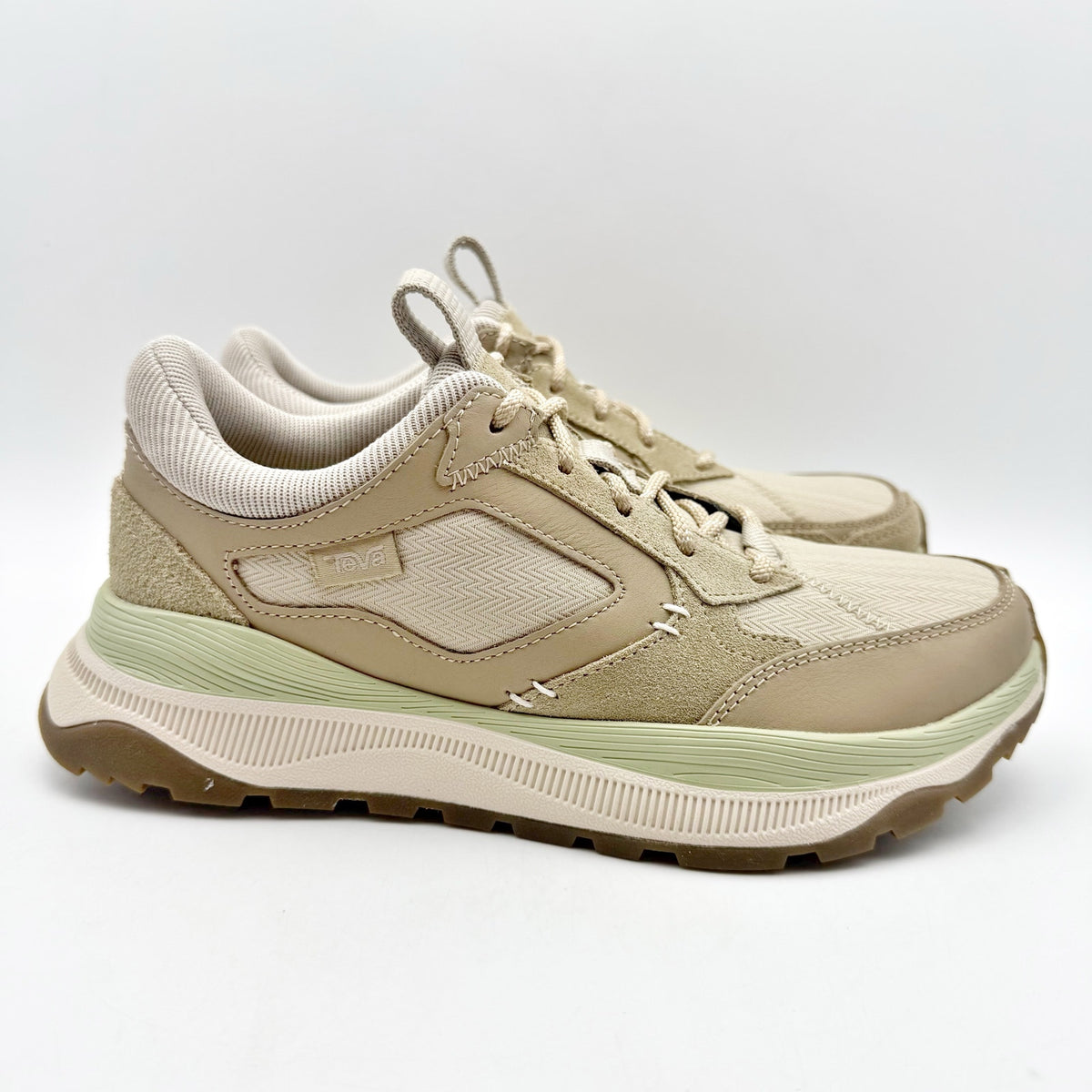 Teva Womens Terrawave Sneakers Size 6 EU 36 Cream Tan Leather NIB