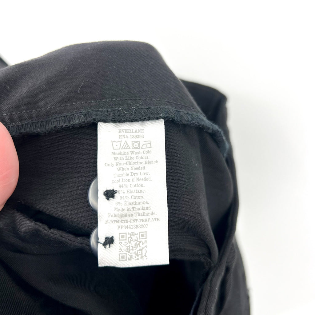 EVERLANE Uniform Mens Performance Chino Pants 28x30 Black Athletic Fit NWT