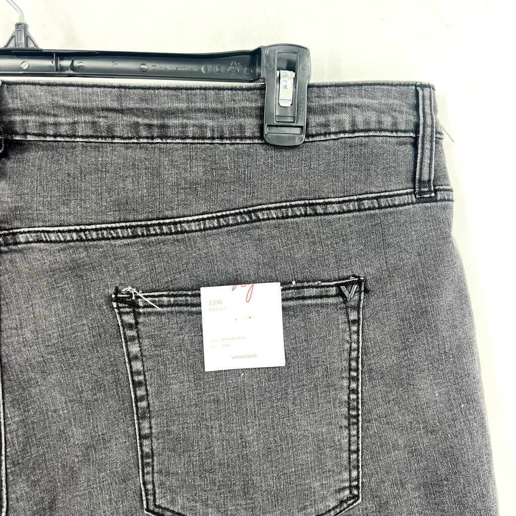 VIGOSS Womens Marley Cuffed Denim Shorts 22W Washed Black Mid Rise Raw Edge NWT