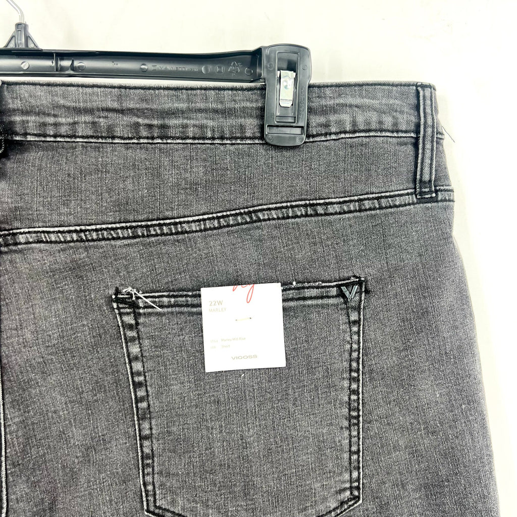 VIGOSS Womens Marley Cuffed Denim Shorts 22W Washed Black Mid Rise Raw Edge NWT