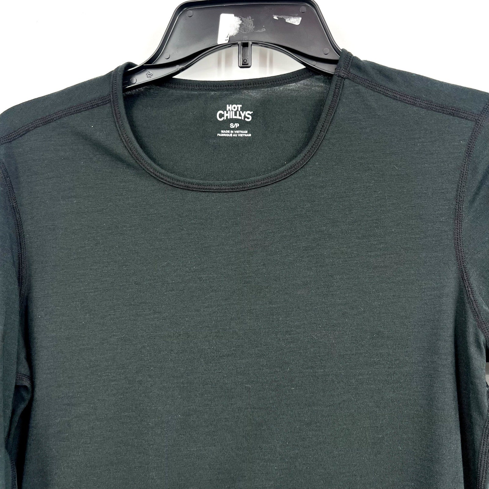HOT CHILLYS Women's Pepper Skins Crewneck Base Layer Top Small Black NWOT