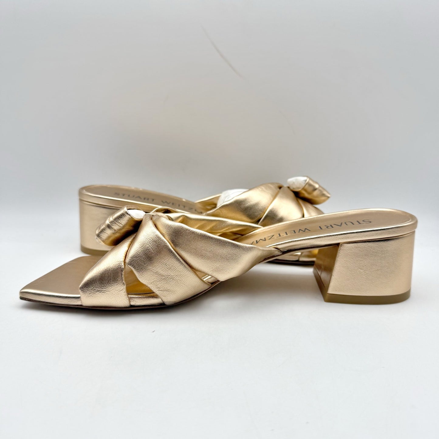 Stuart Weitzman Womens Sofia 45 Slide High Heels US 8.5 M Gold Leather Bow NIB