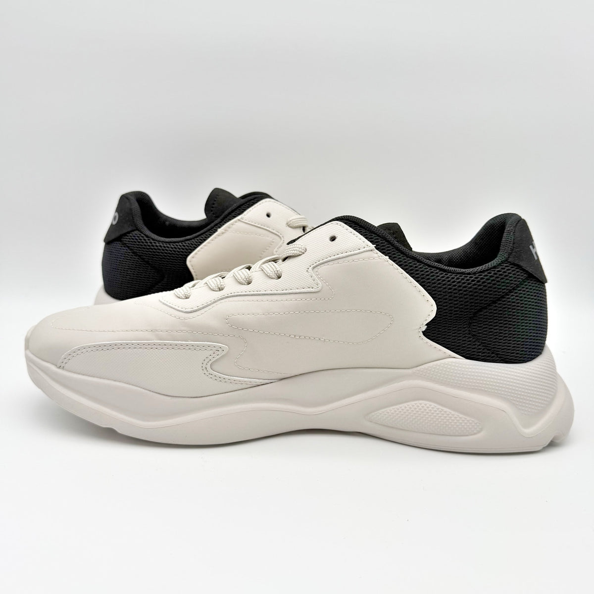 HUGO Mens Leon Casual Sneakers Size 12 EU 45 Light Grey White Hugo Boss NIB