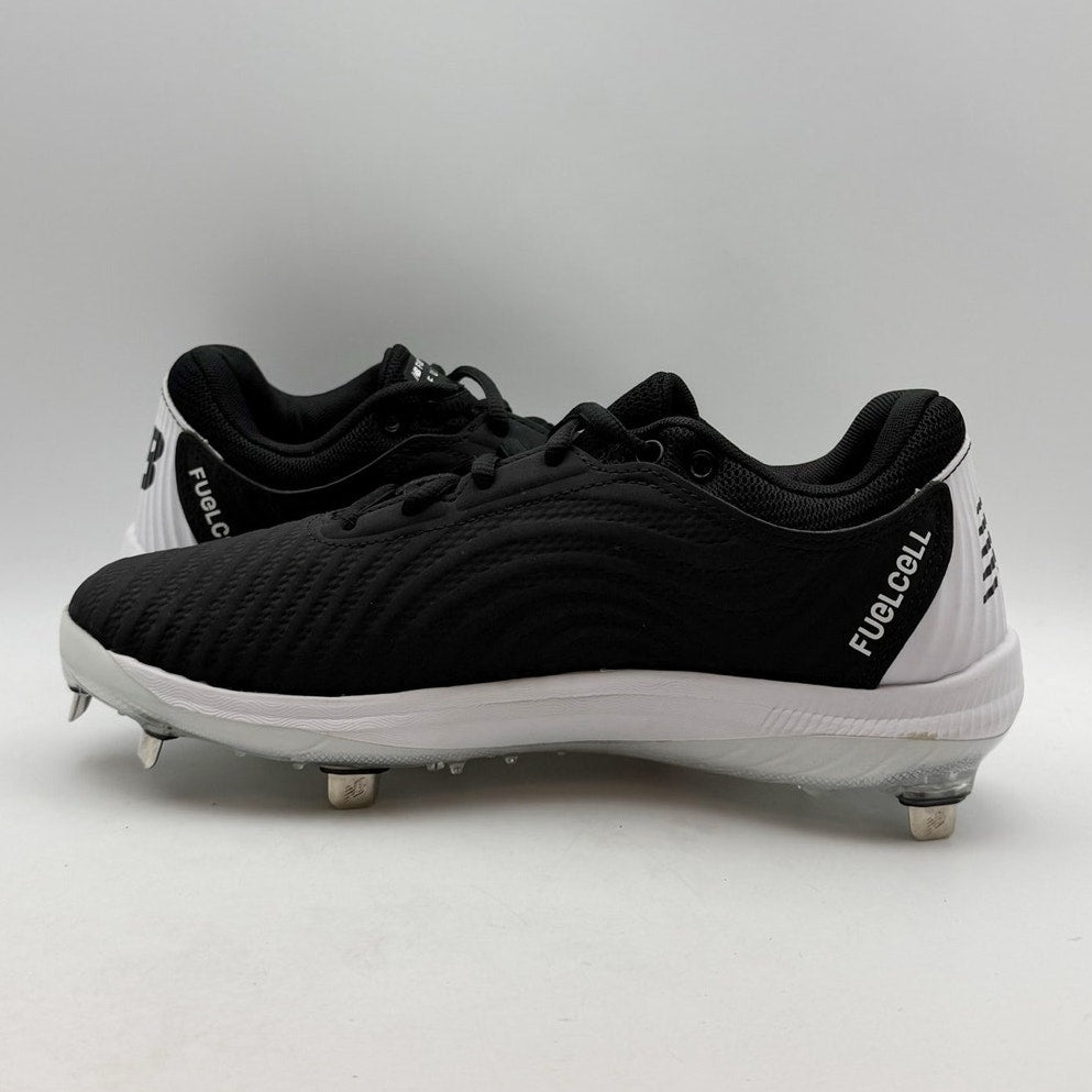 New Balance Womens FuelCell FUSE v4 Softball Cleats Size 8.5 Black Molded NWOB