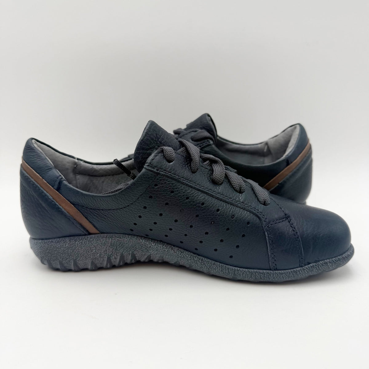 Naot Womens Moko Oxford Sneakers EU 35 US 4 M Navy Blue Nubuck Leather NWOB