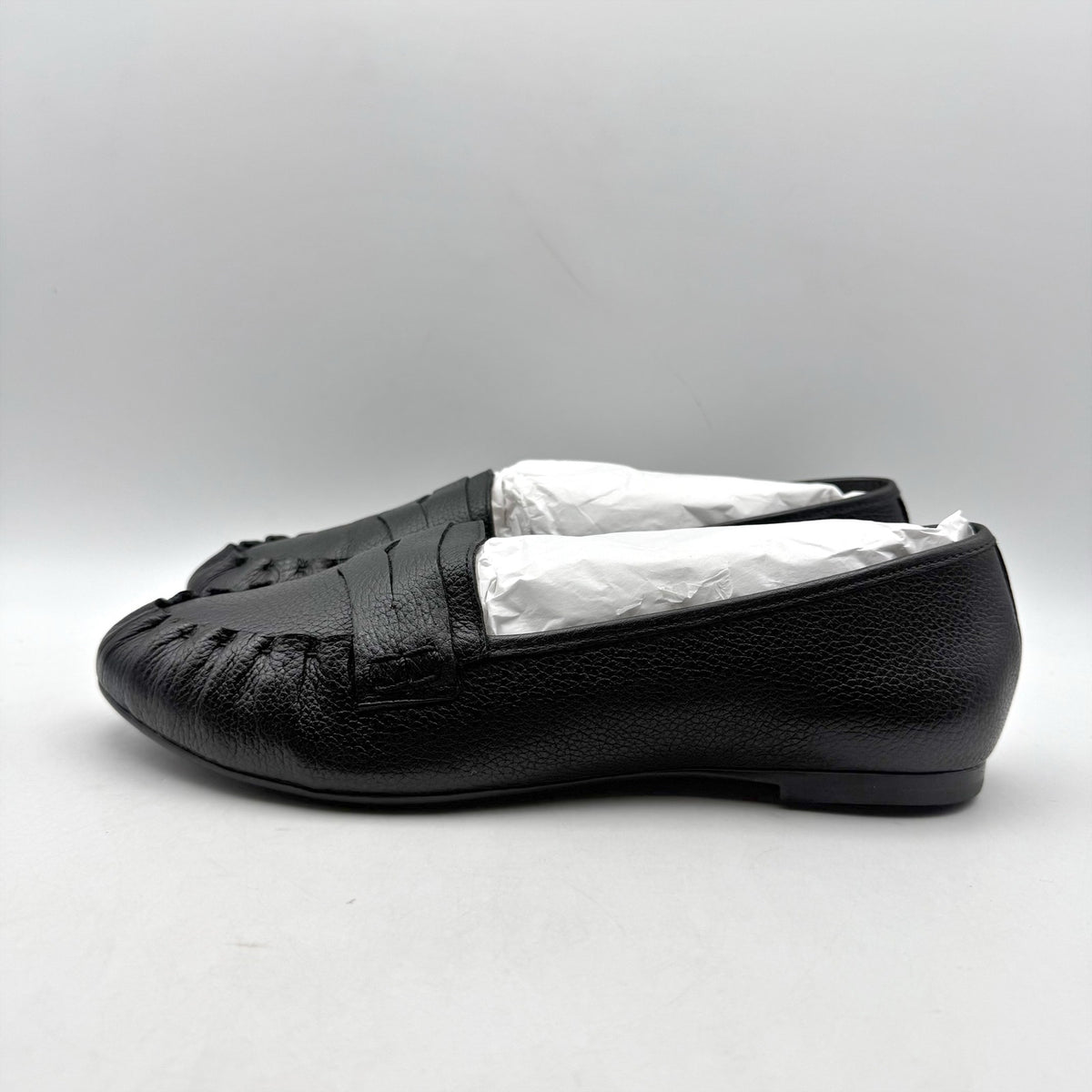 Bernardo Womens Sage Flats US 8.5 M Black Leather Slip On NIB