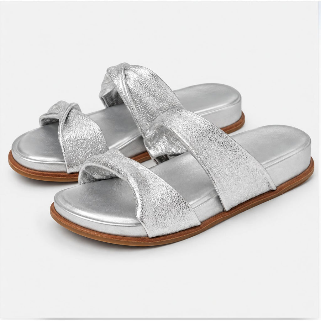 Sofft Womens Ainsworth Slide Sandals Size 7 Silver Metallic Leather NWOB