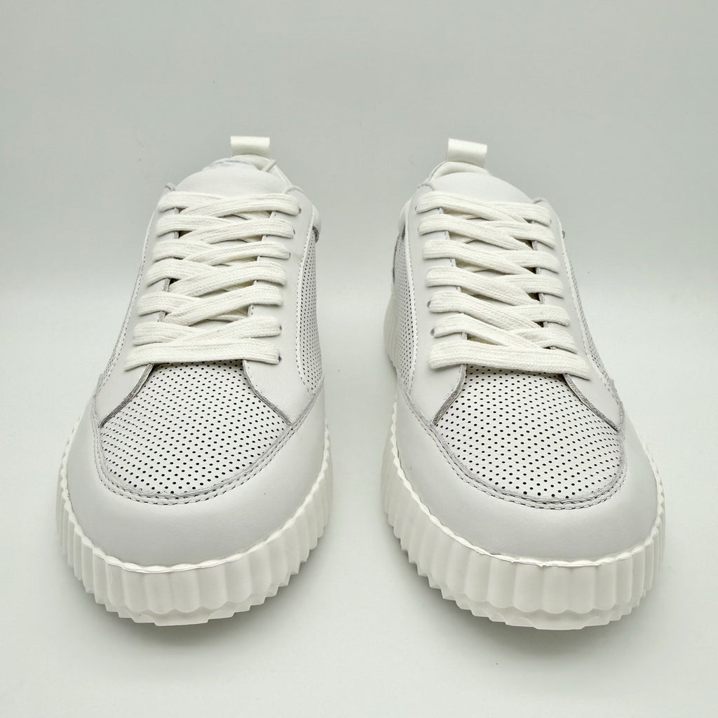 Steve Madden Womens Shock Sneakers US 7.5 M White Leather Platform NIB