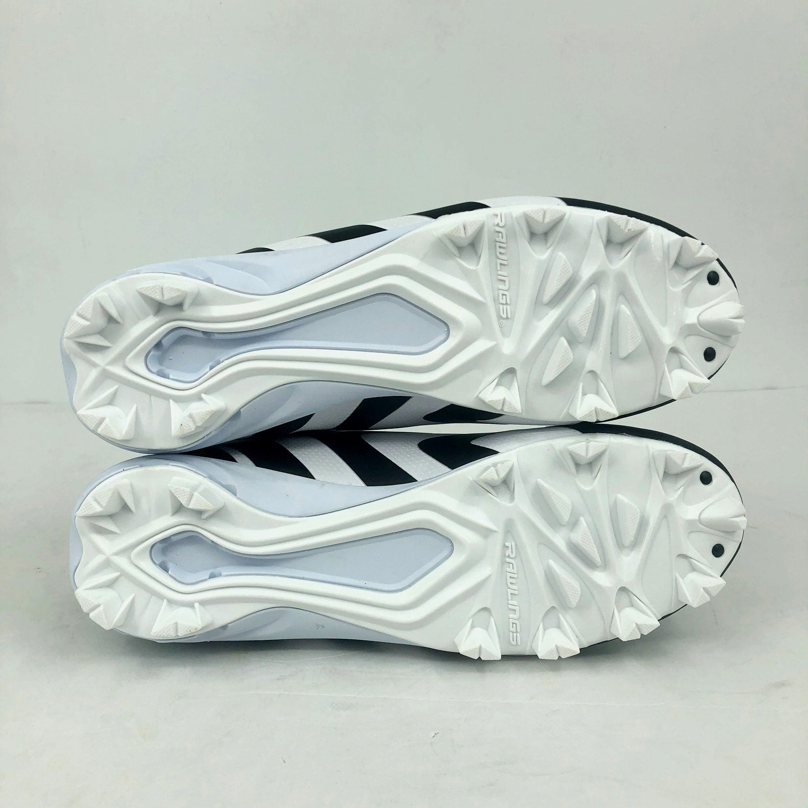 Rawlings Mens Rookie Mid Baseball Cleats Size 10D White Black NWOB