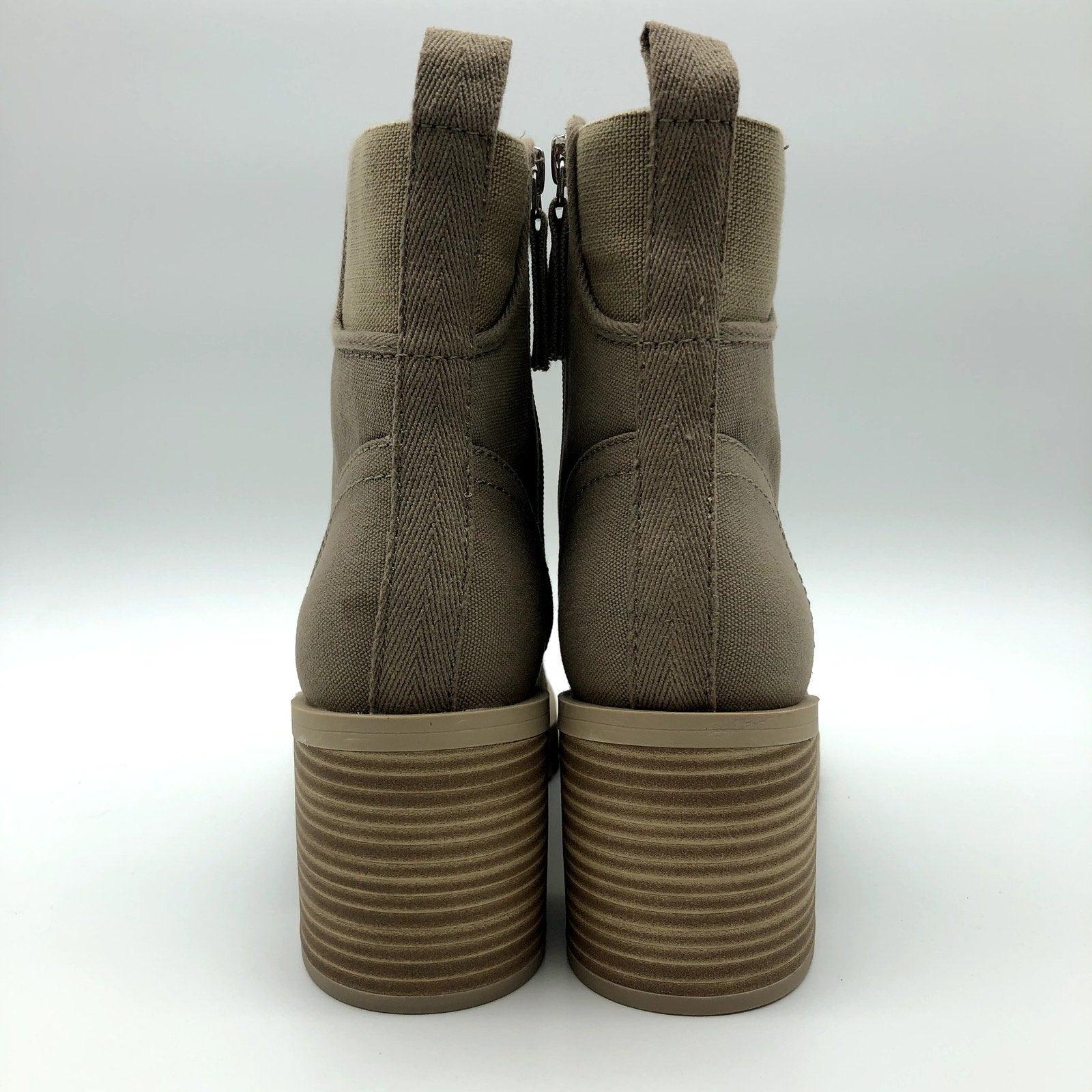 Dolce Vita Womens Combat Boots Size 8.5 Tan Canvas Stacked Heel NWOB