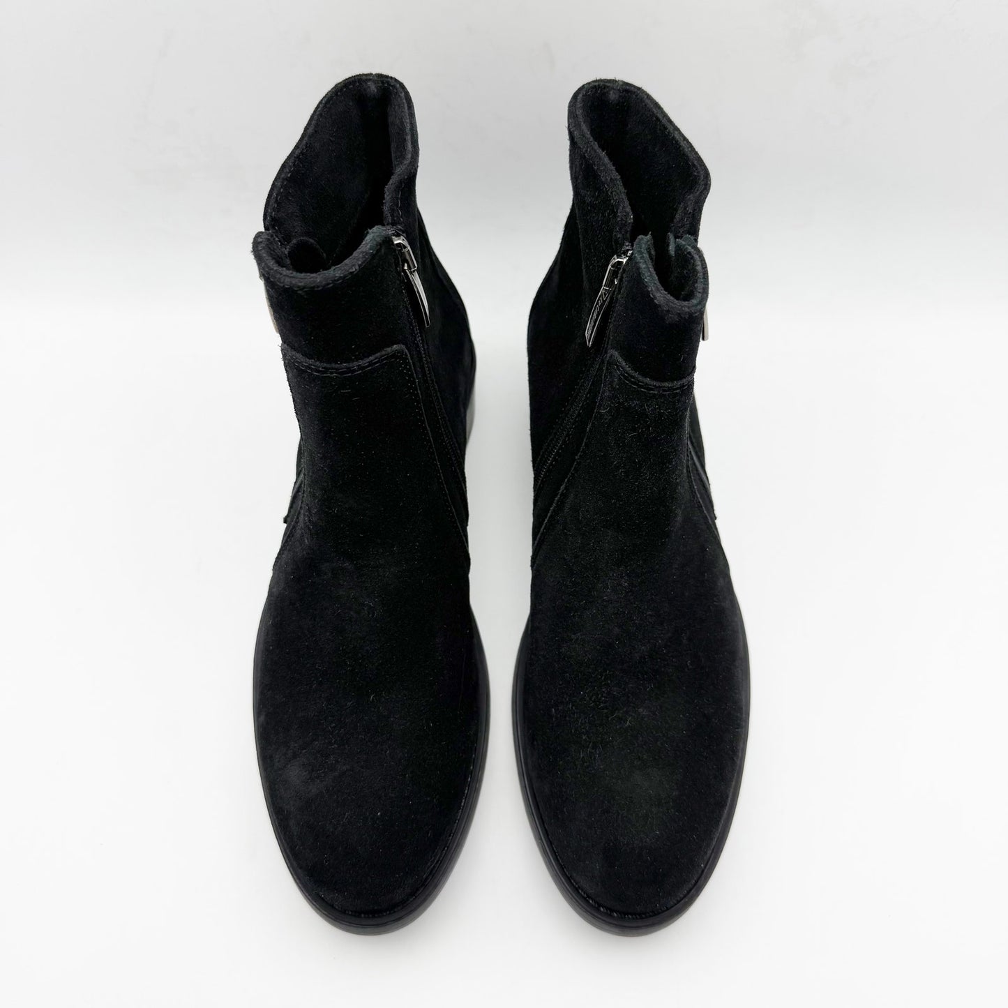 La Canadienne Womens Saria Booties US 6.5 Black Suede Waterproof Dual Zip NWOB