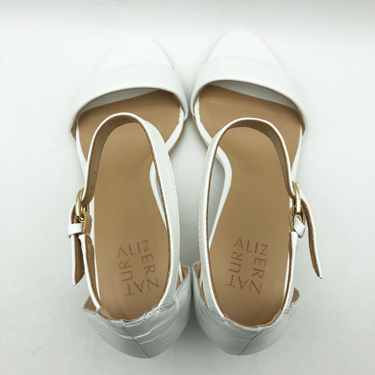 Naturalizer Womens Vera Sandals Size 6 Wide EU 36 White Block Heel NIB