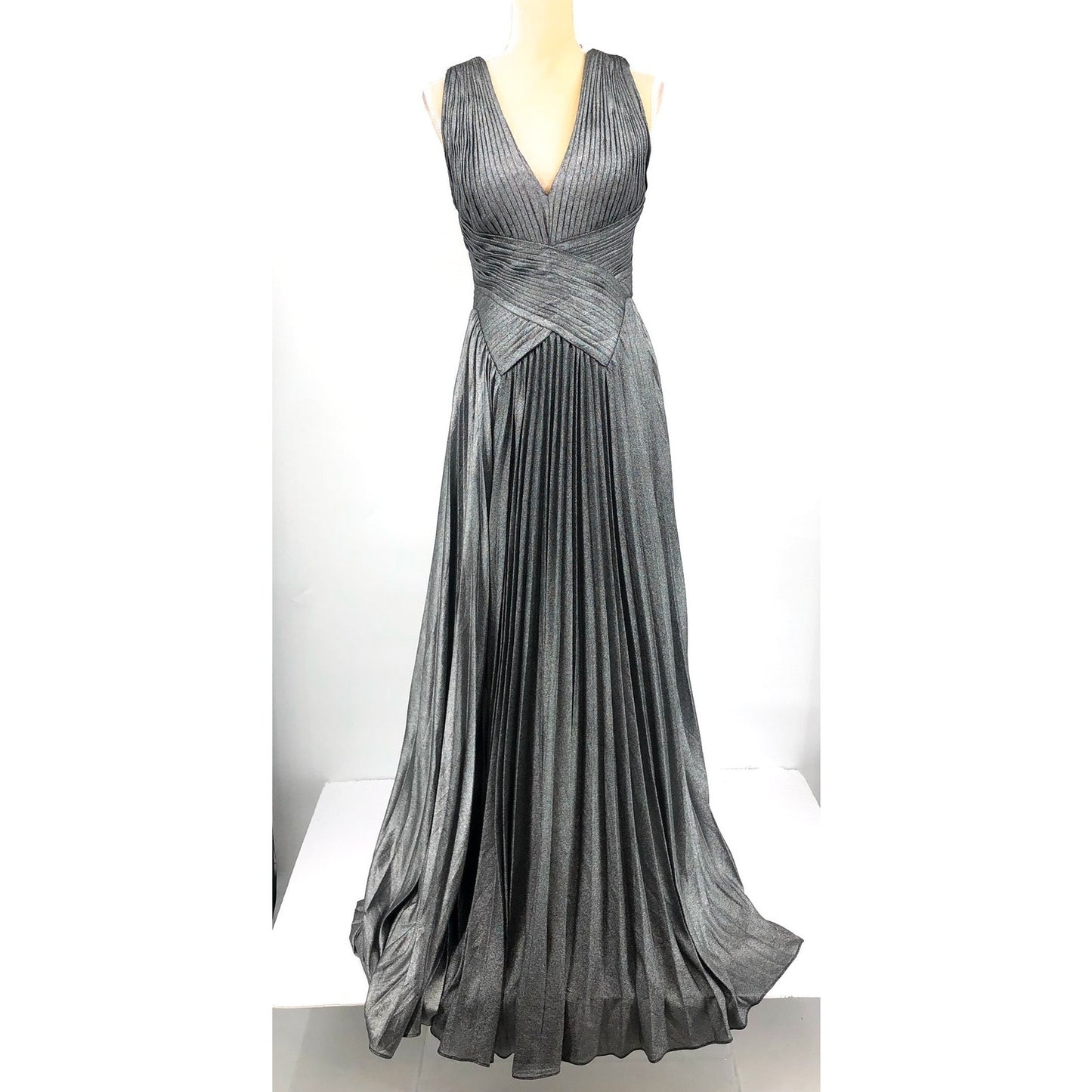 ZAC POSEN Women's Pleated Metallic Chiffon Gown Size 6 Silver Sleeveless NWT