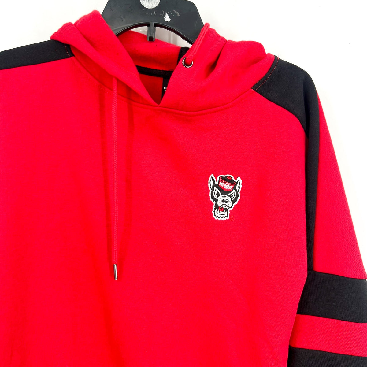 COLOSSEUM Womens NC State Wolfpack Hoodie Large Red Black Long Sleeve NWT