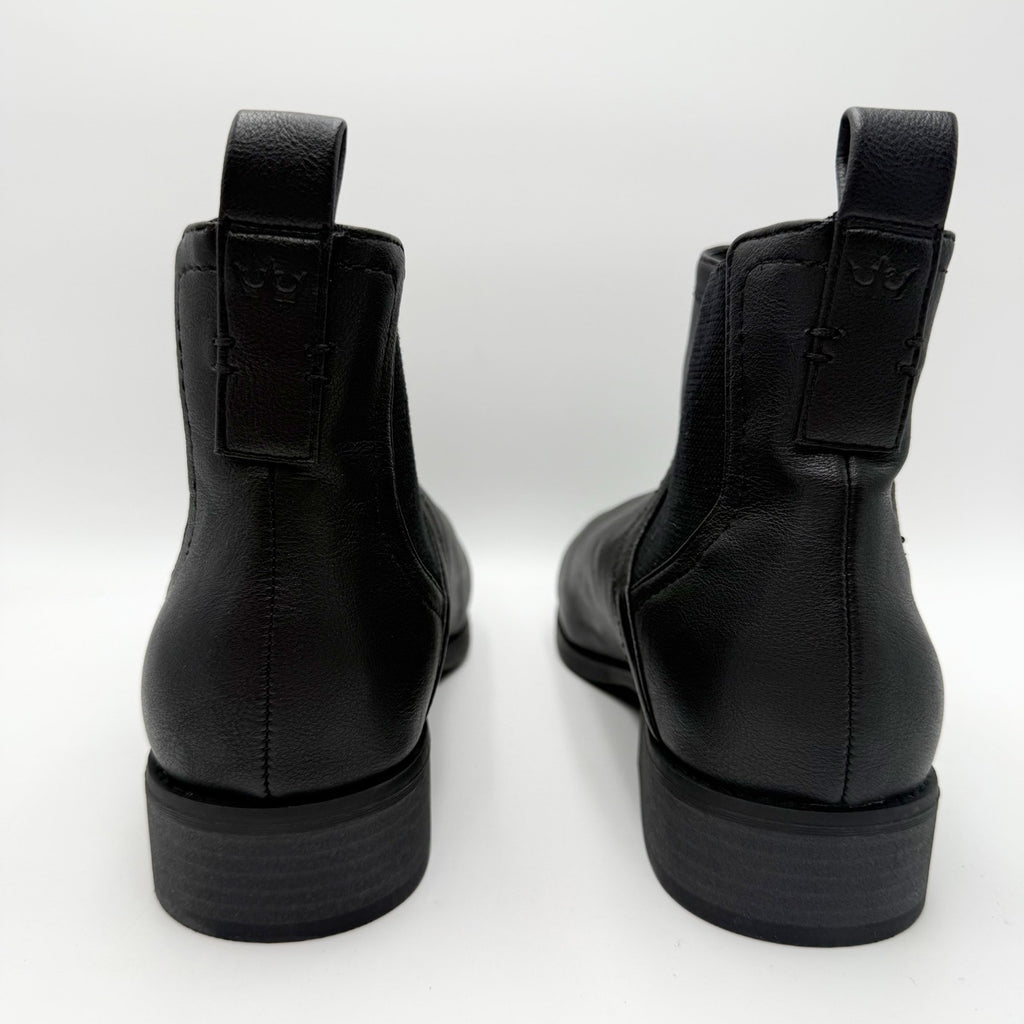 Crown Vintage Womens Flendi Chelsea Ankle Boots Size 11 WIDE Black NWOB