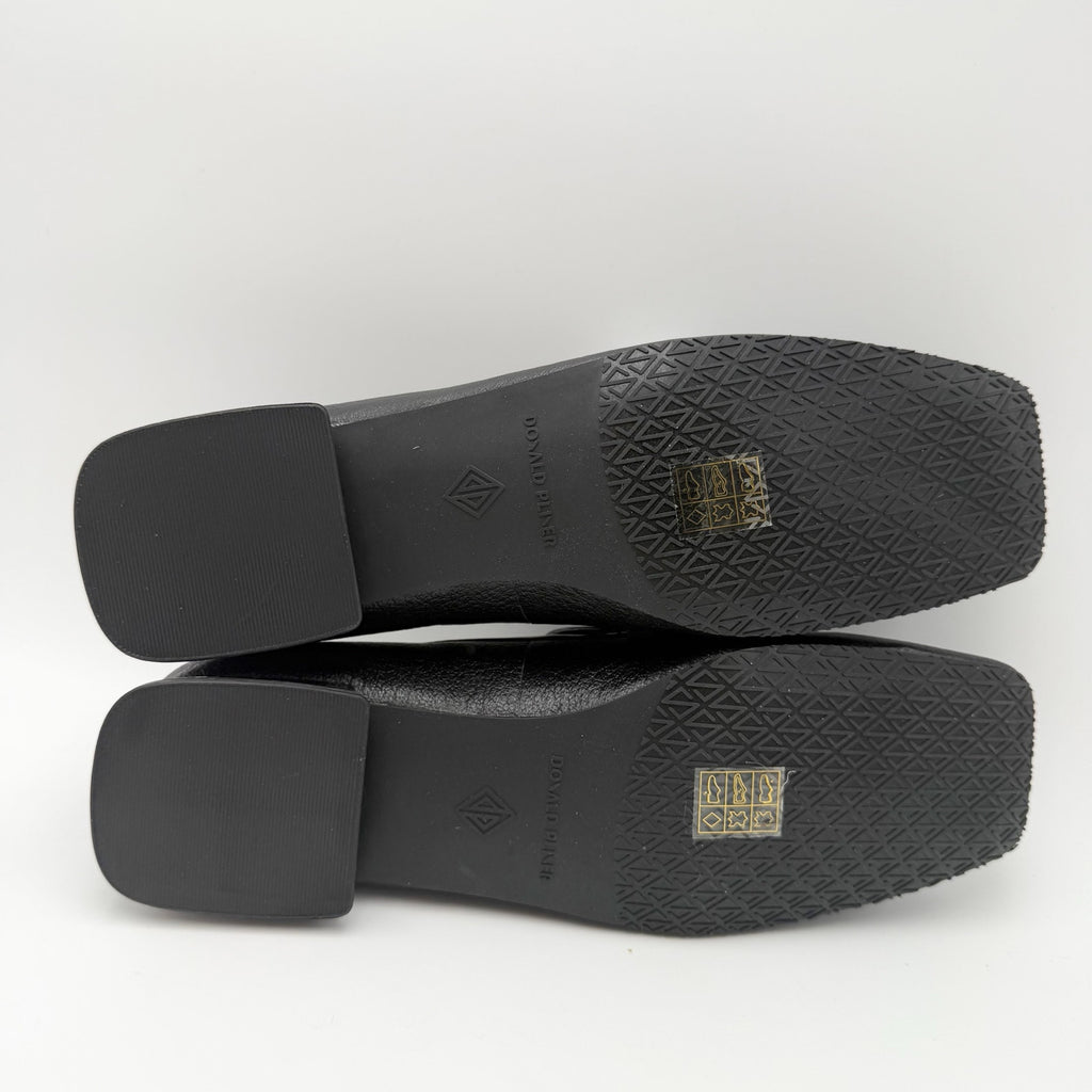 Donald Pliner Womens Saeli Loafers Size 7.5 M Black Nappa Leather Flats NIB