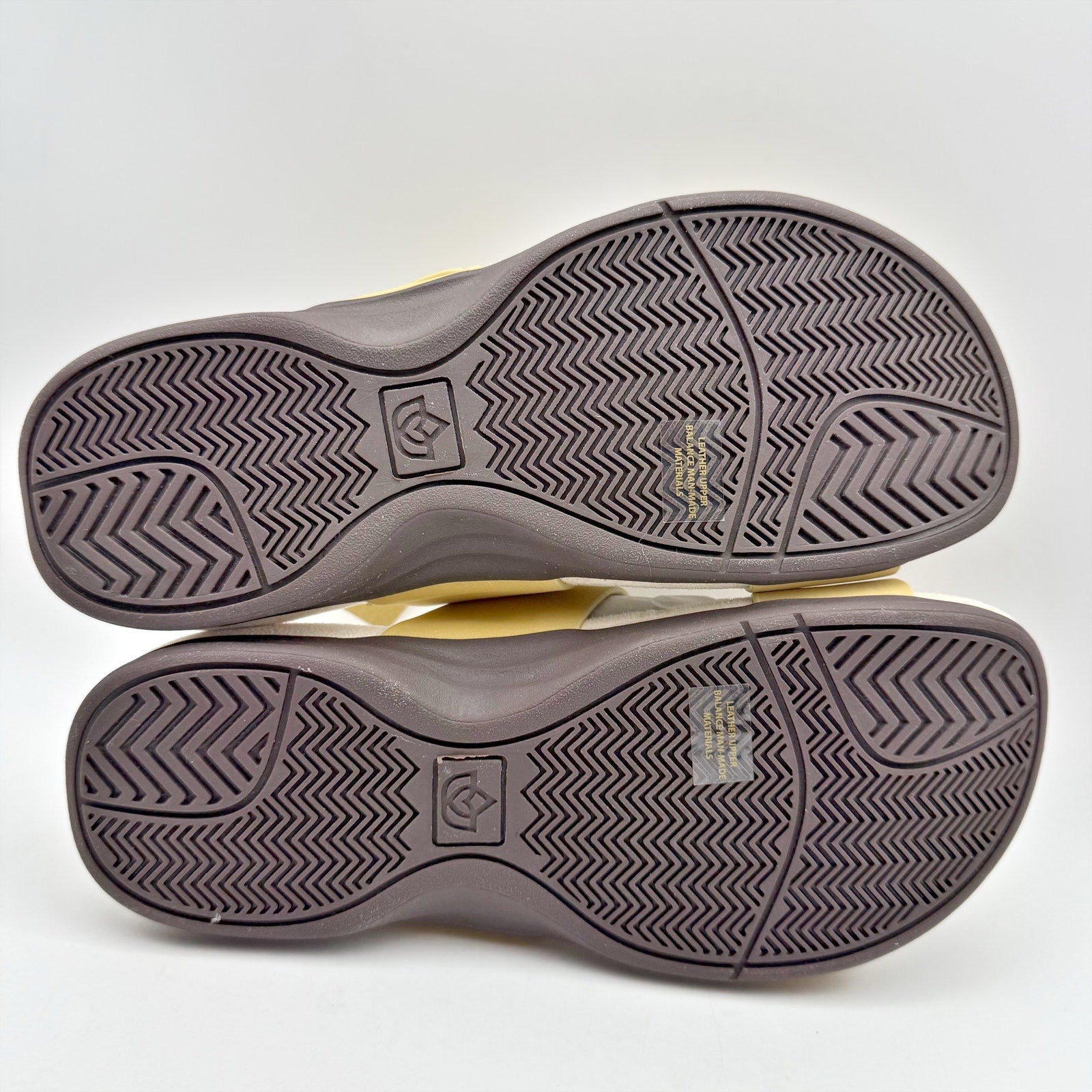 Spenco Womens Vista Slip On Sandals US 7.5 WIDE Yellow Leather Arch Support NIB