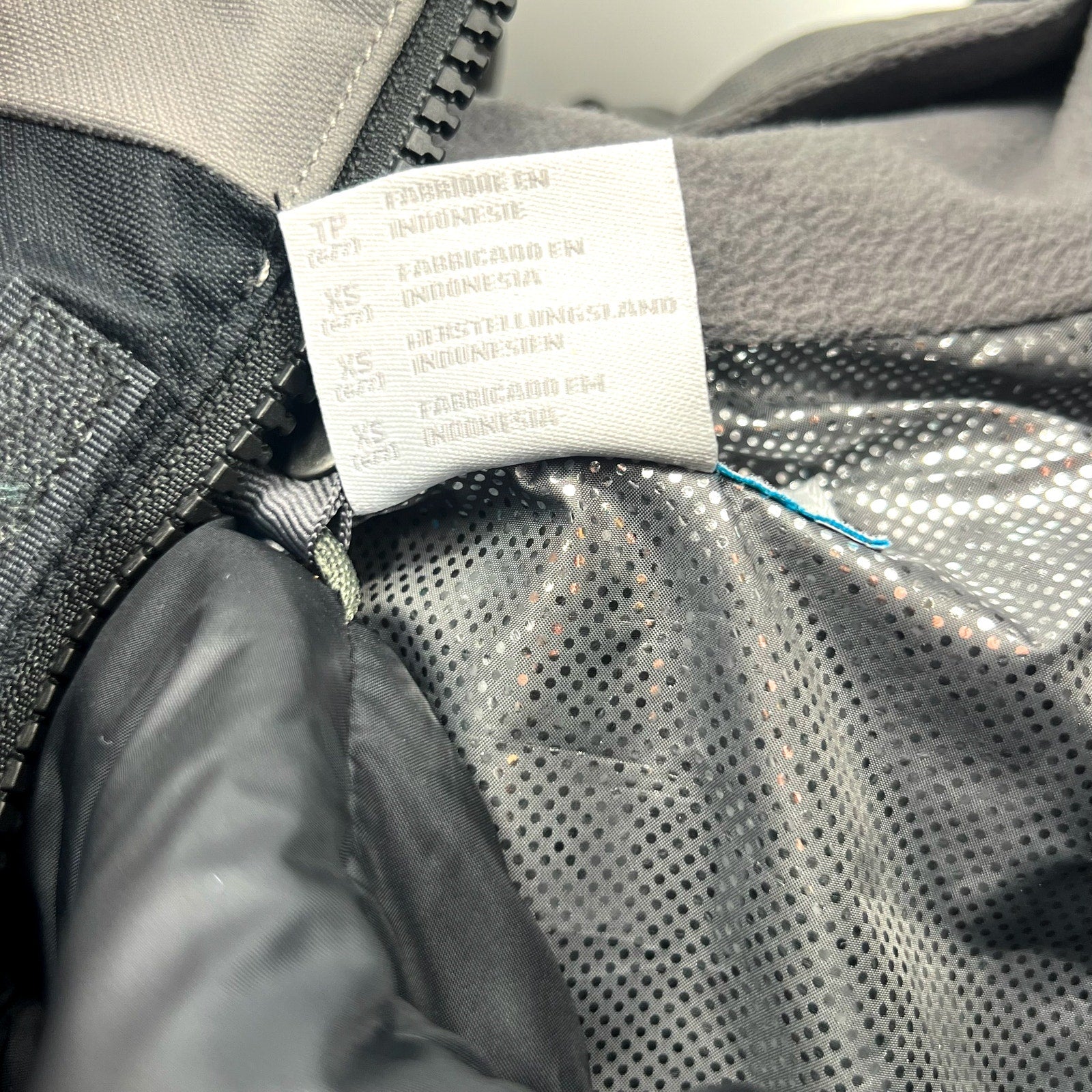 Columbia Boys Bugaboo II Fleece Interchange Jacket XS Grey Black Hooded NWOT