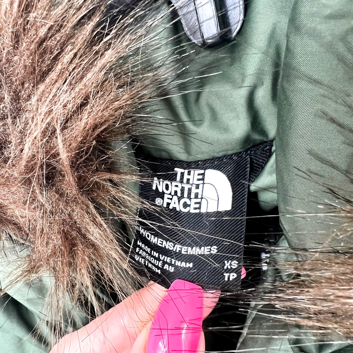 THE NORTH FACE Women’s New Dealio Down Parka Jacket XS Thyme Green Hood NWT
