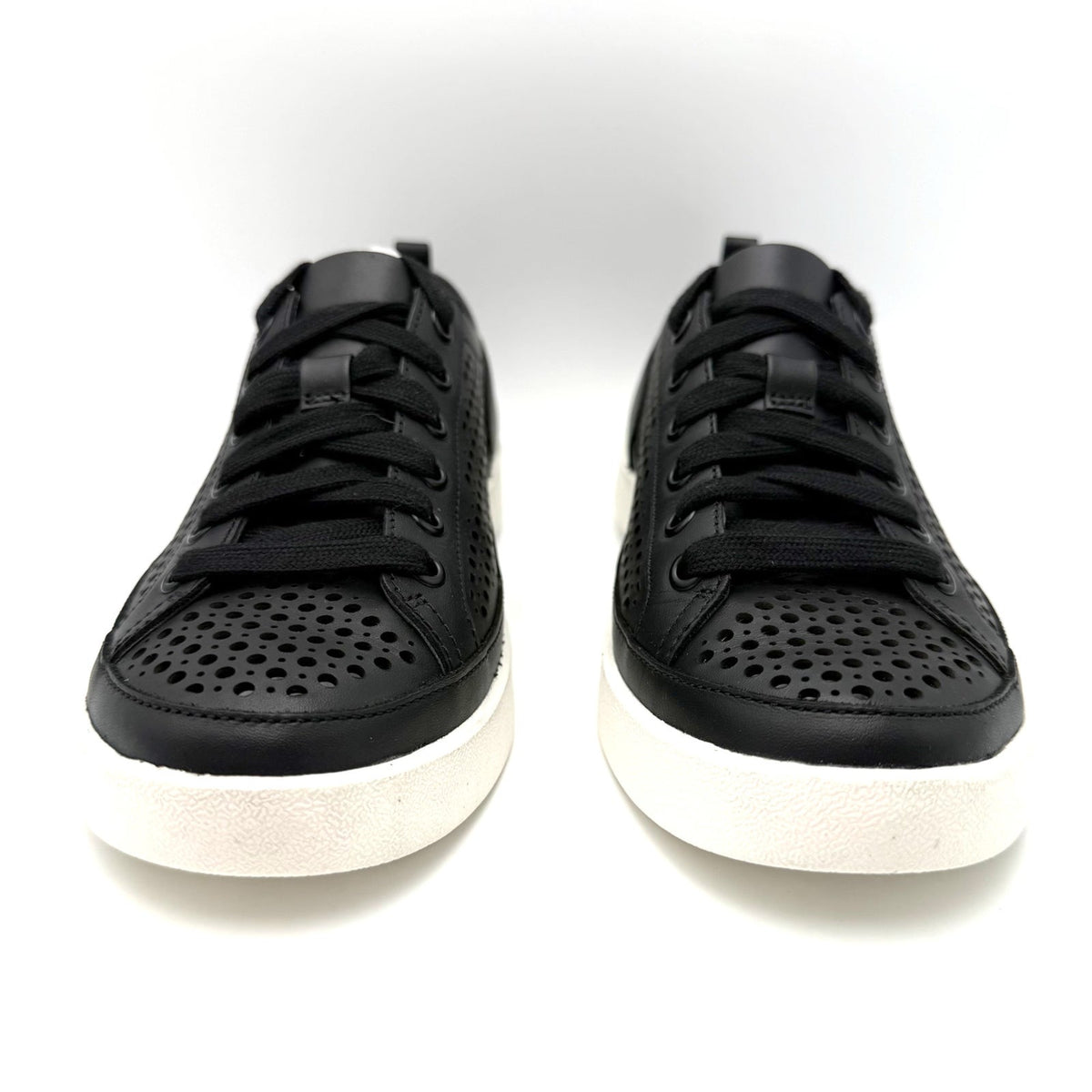 Vionic Womens Winny Perf Perforated Casual Sneakers Size 7.5 Black Leather NIB