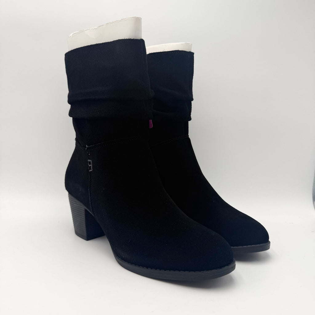 Skechers Womens Taxi Compelling Flirt Boot US 7 Black Suede Water Resistant NIB