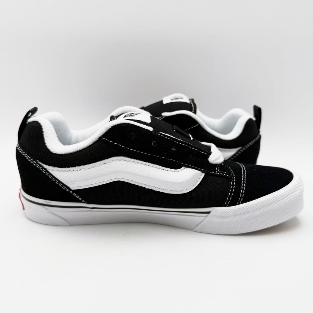 Vans Big Kids Knu Skool Casual Sneakers Youth Size 5 Black True White NIB