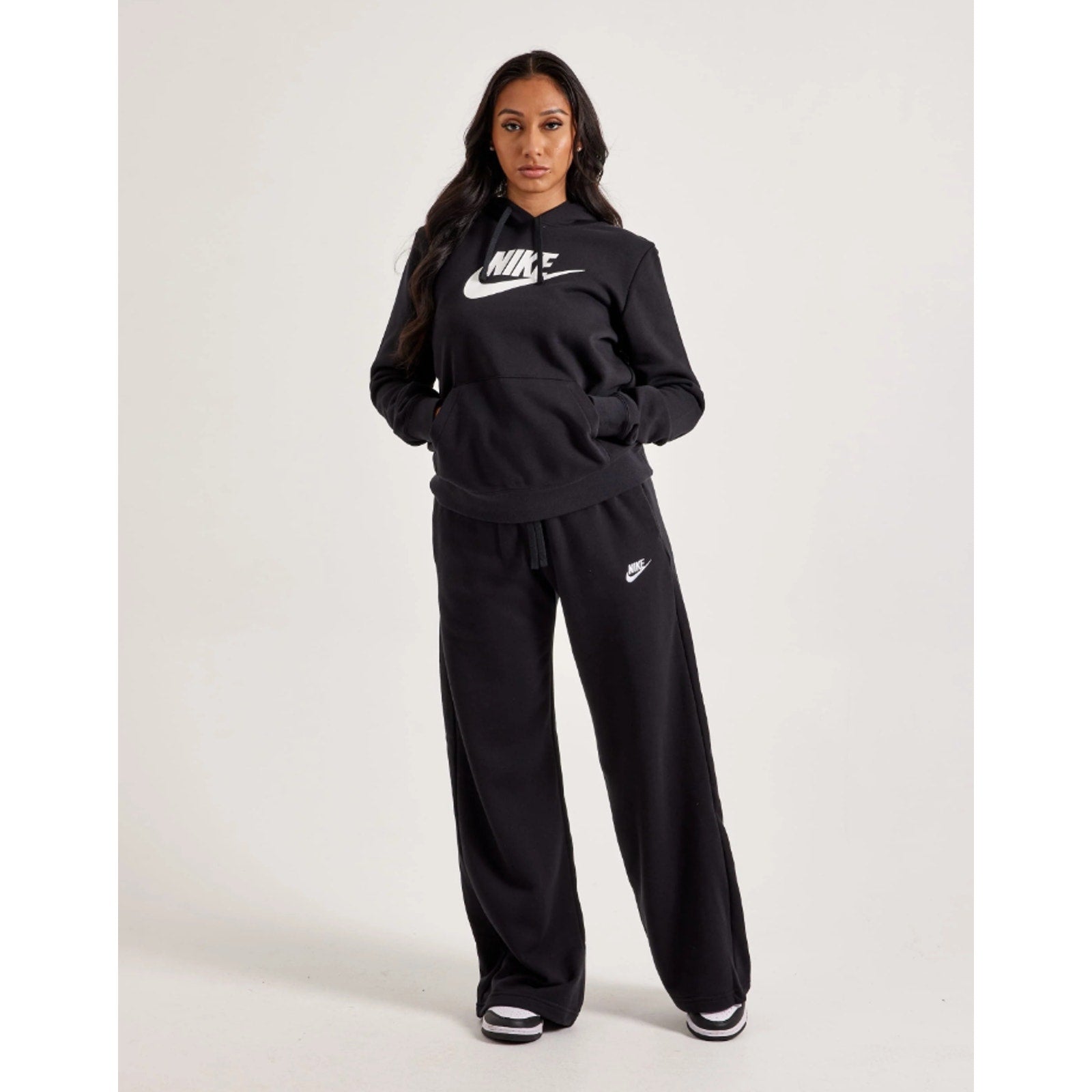 Nike Womens Graphic Club Hoodie 2X Black Fleece Pullover Sweatshirt NWT