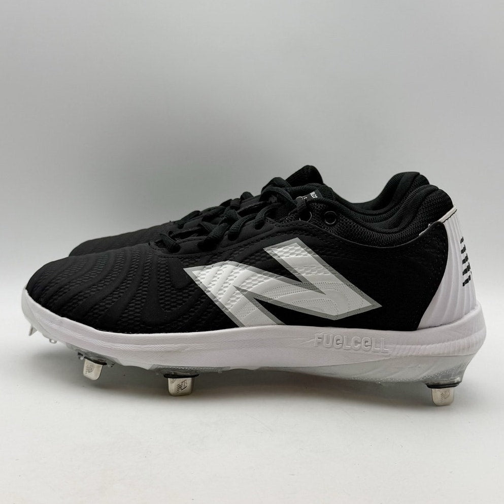 New Balance Womens FuelCell FUSE v4 Softball Cleats Size 8.5 Black Molded NWOB