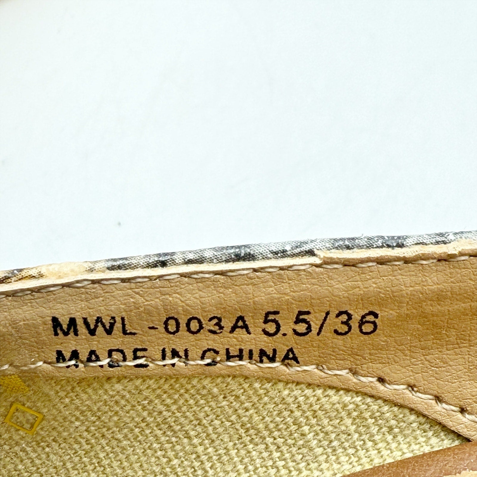 Chinese Laundry Womens Marnie Mules Size 5.5 EU 36 Brown Snake Print NIB