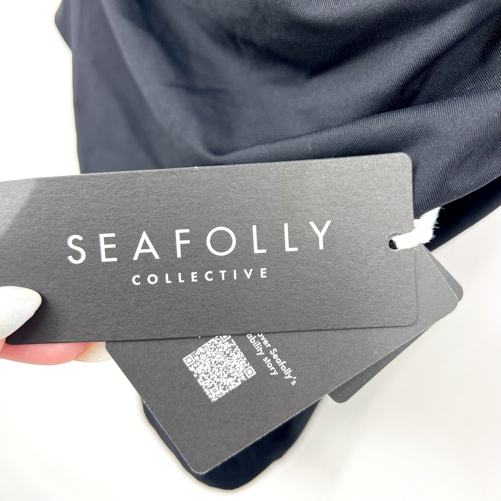 SEAFOLLY COLLECTIVE One Shoulder One Piece Swimsuit Size 2 Black Ruched NWT
