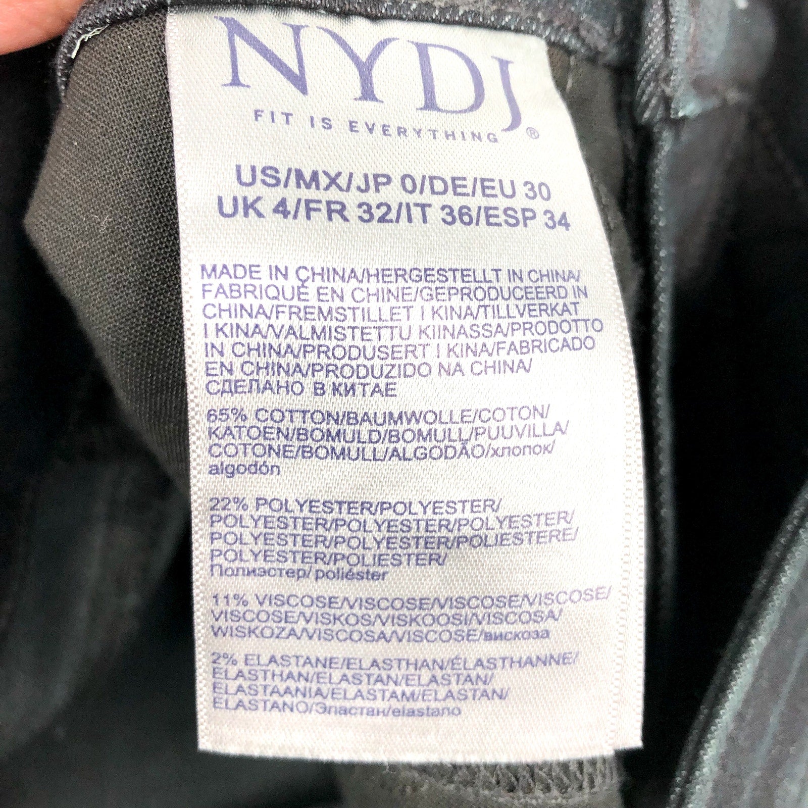 NYDJ Women's Emma Relaxed Slender Jeans Size 0 Black Huntley Lift Tuck NWT