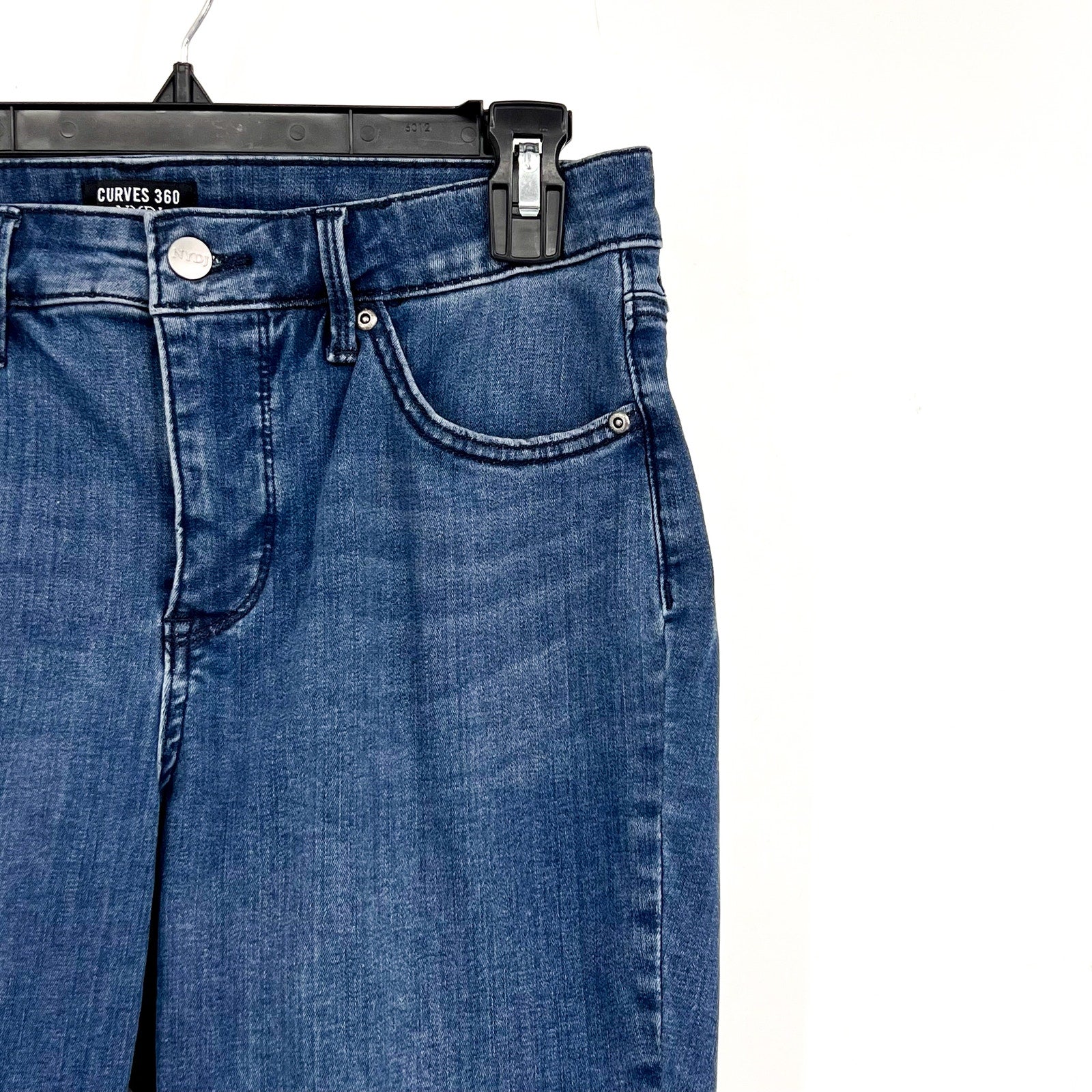 NYDJ Curves 360 Womens Slim Straight Crop Jeans Size 8 Caliente Blue NWOT