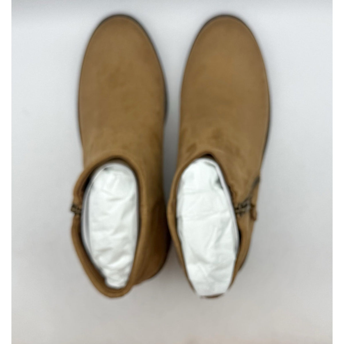 BZEES Womens Outgoing Ankle Booties Size 9 WIDE EU 40 Tan Boots NIB