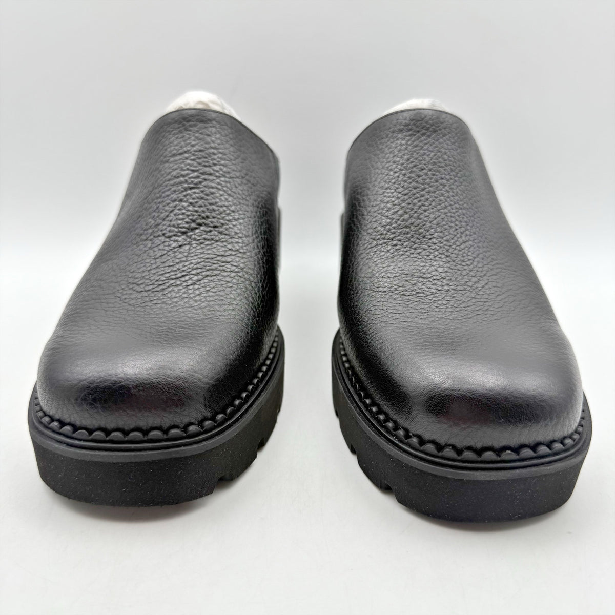 Vionic Womens Fairfax Clogs Size 11 M EU 42 Black Leather Slip On NIB