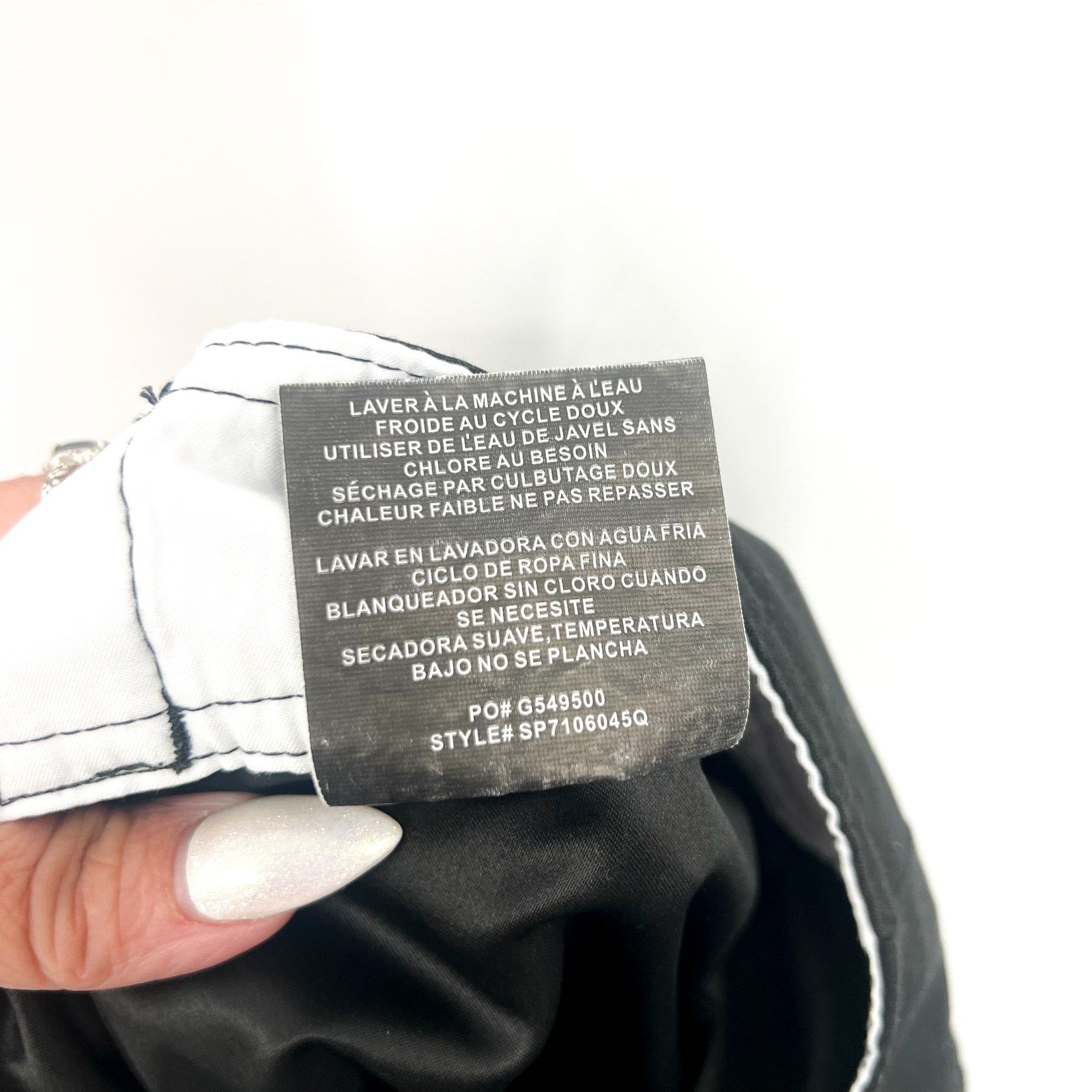 O'NEILL Men's Santa Cruz Solid 2.0 Boardshorts Size 28 Small Black White NWOT