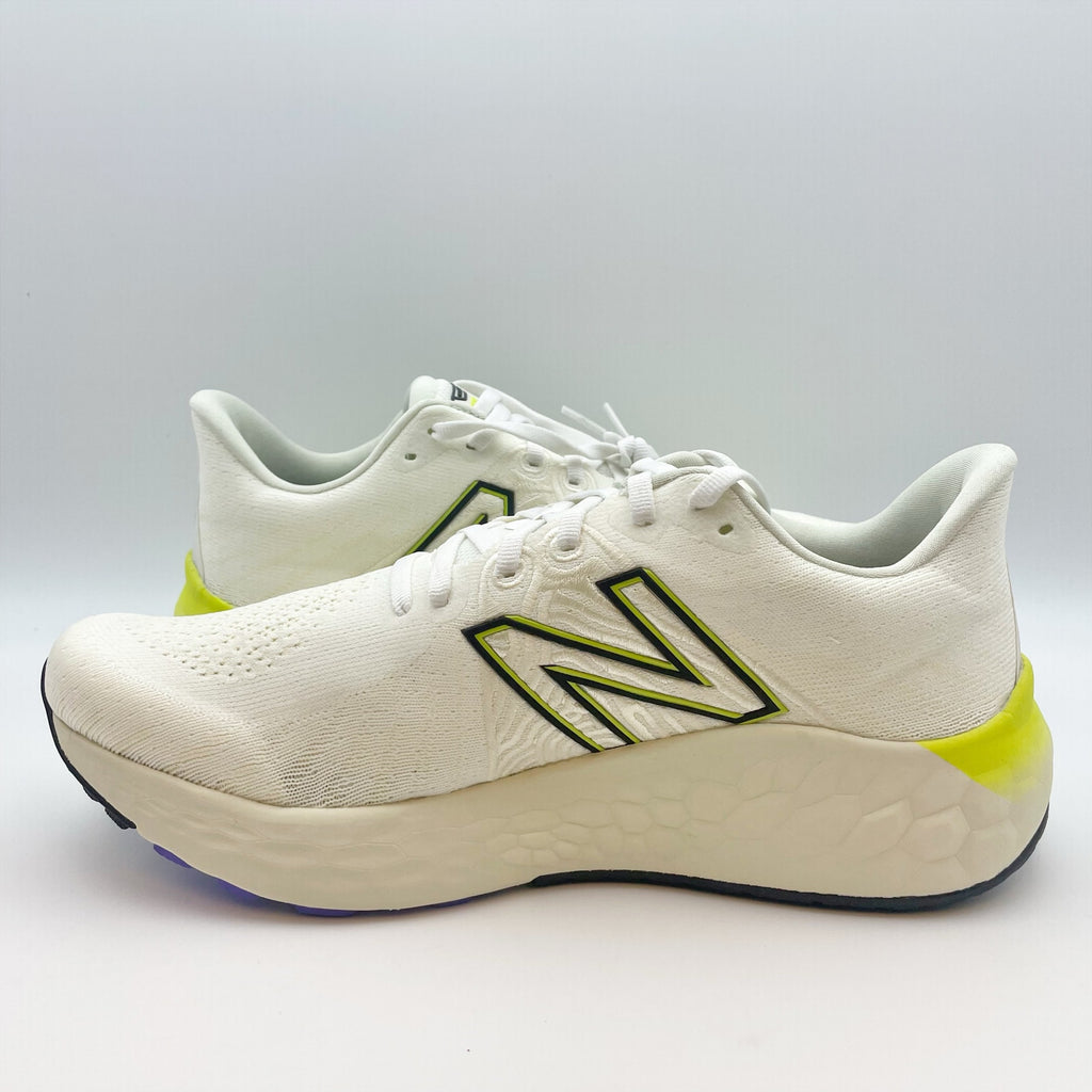 New Balance Mens Fresh Foam X Vongo v5 Sneakers US 10.5 WIDE White Green NIB