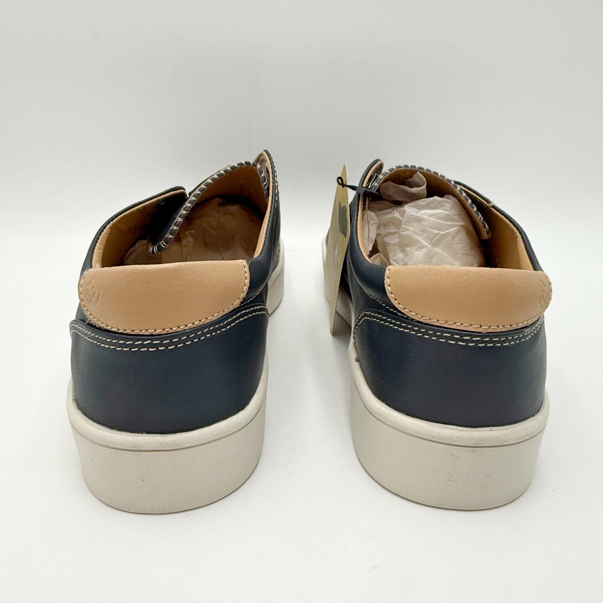 Spenco Womens Malibu Lux Casual Sneakers Size 10 Ink Blue Leather Slip On NIB