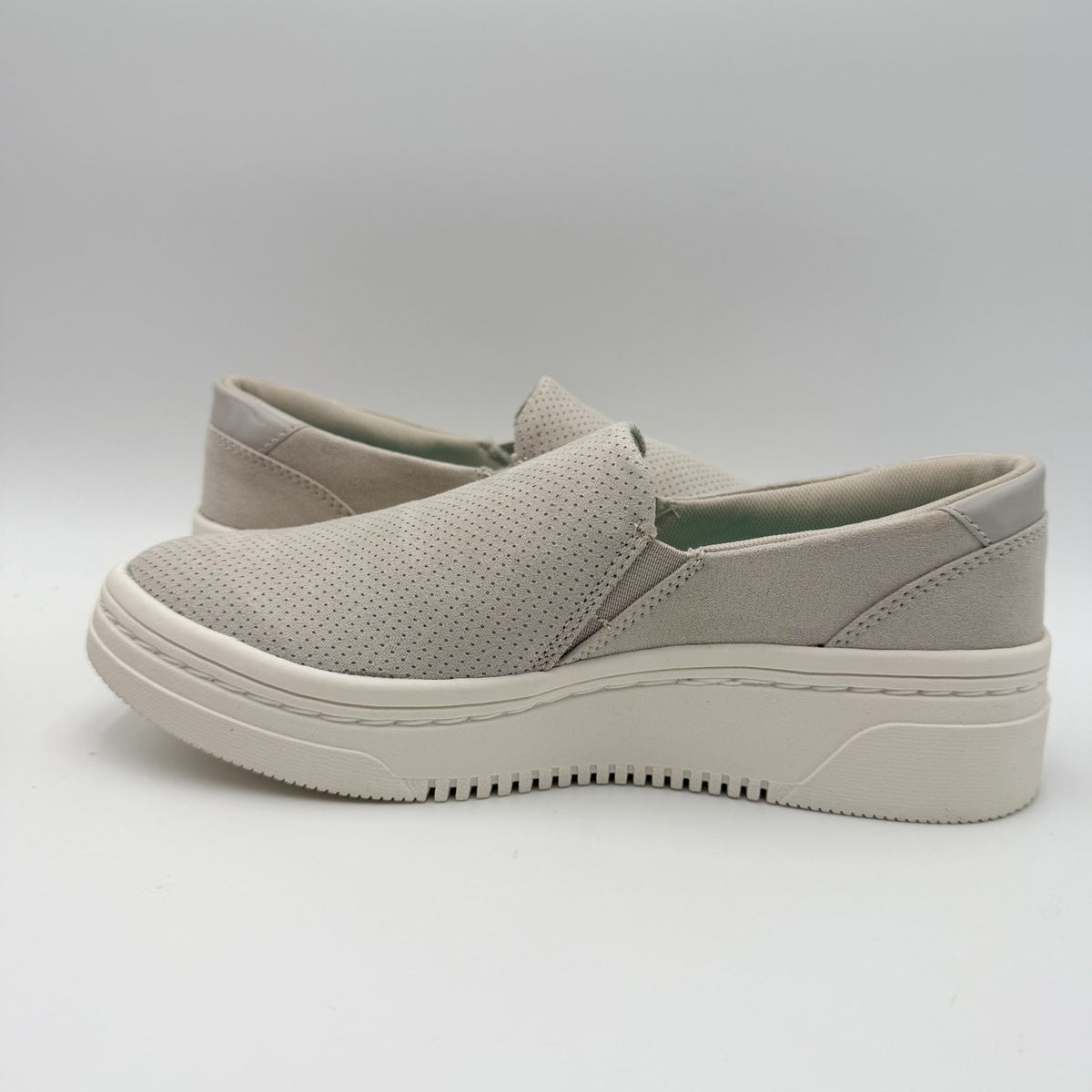 Dr. Scholls Womens Madison Next Casual Sneakers Size 7.5 Gray White Slip On NIB