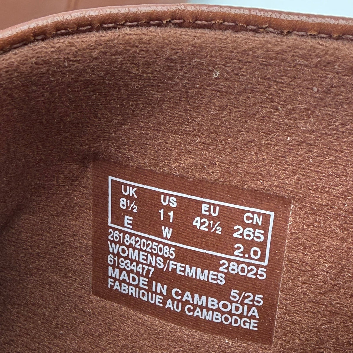 Clarks Womens Iridessa Air Ankle Boot Size 11 Wide EU 42.5 Brown Dark Tan NWOB