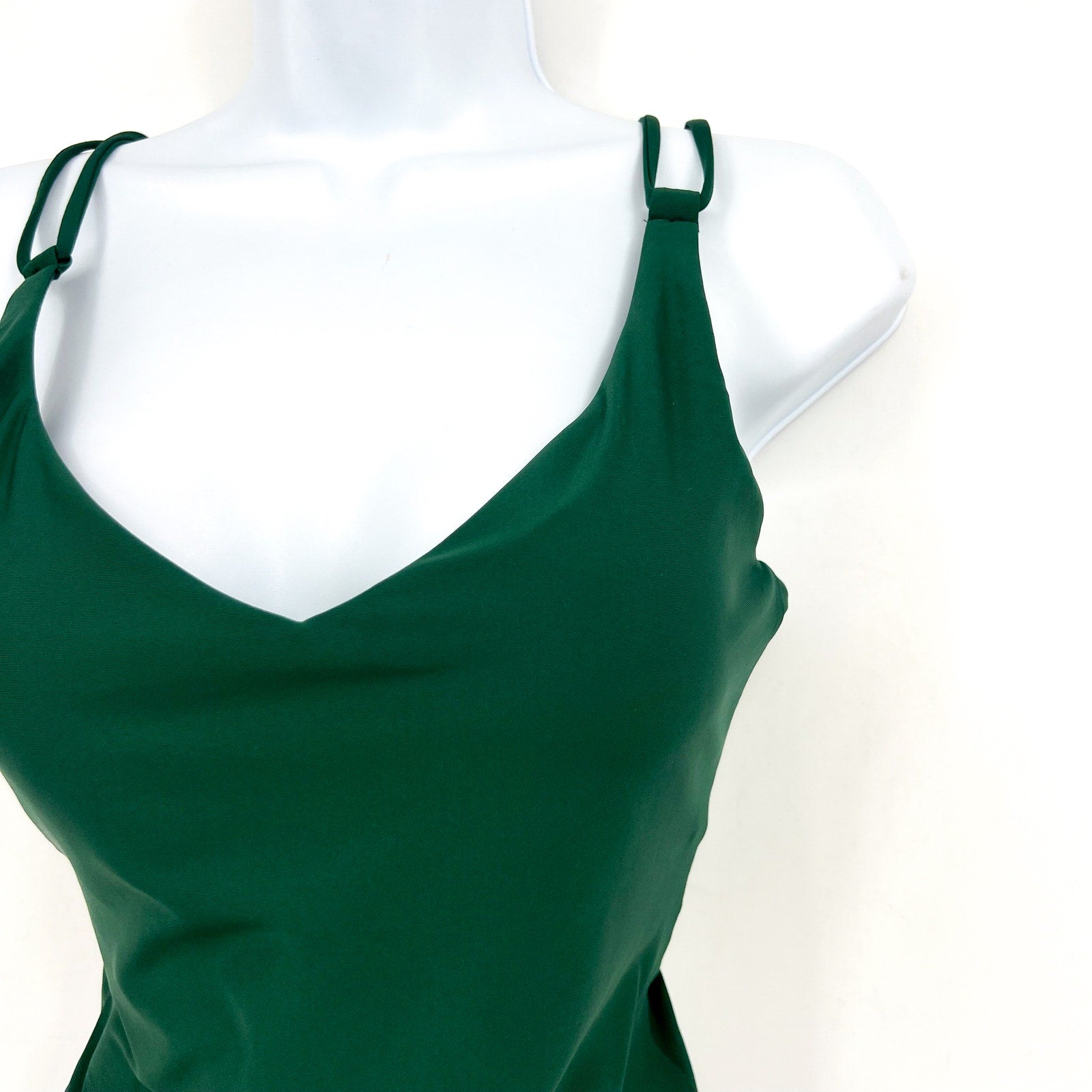 SUNSETS Women's Veronica One Piece Swimsuit Large Island Green Criss-Cross NWT